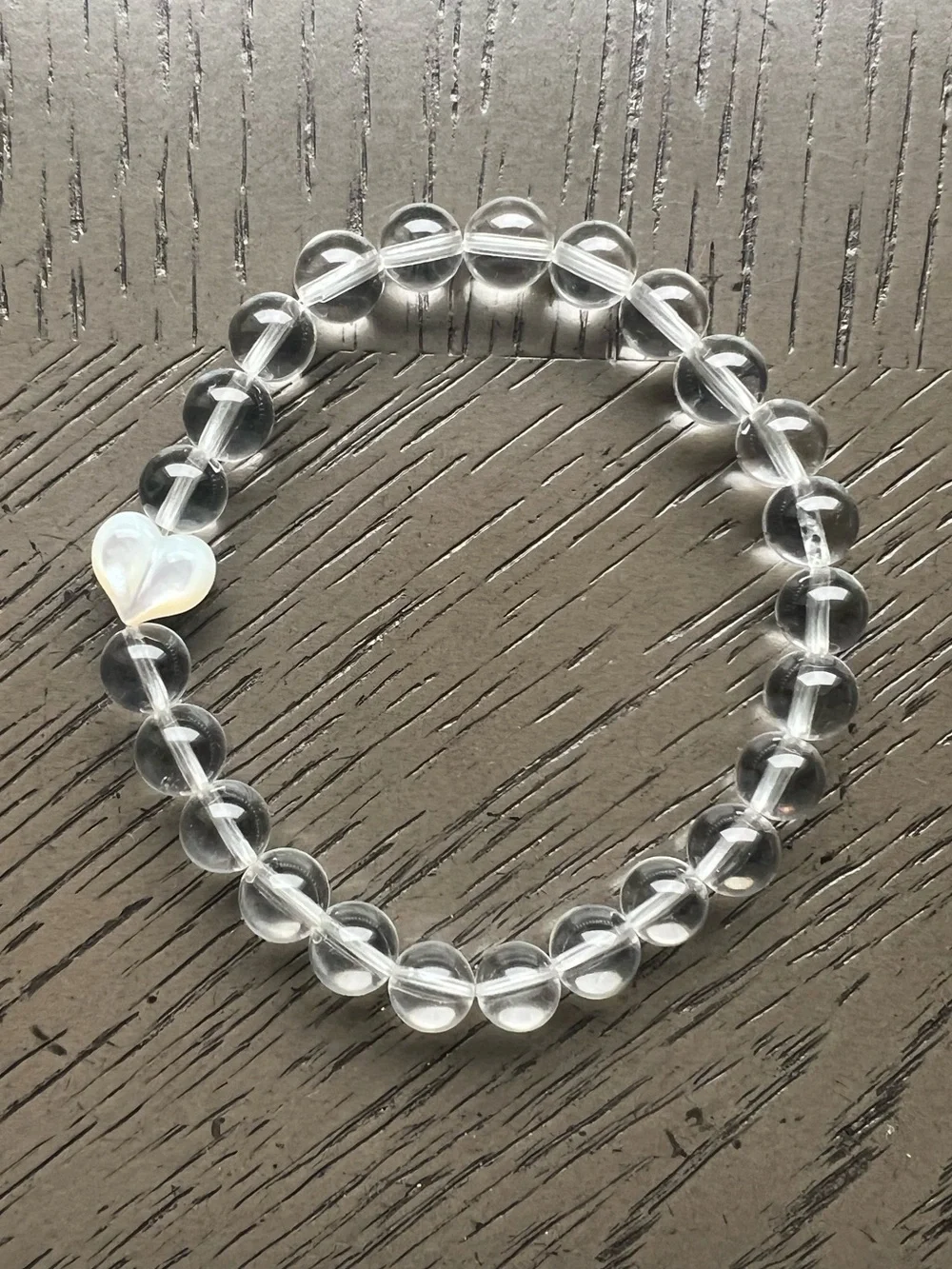 HQ clear quartz with heart shell bracelet 7mm SIZE 6.5-7’